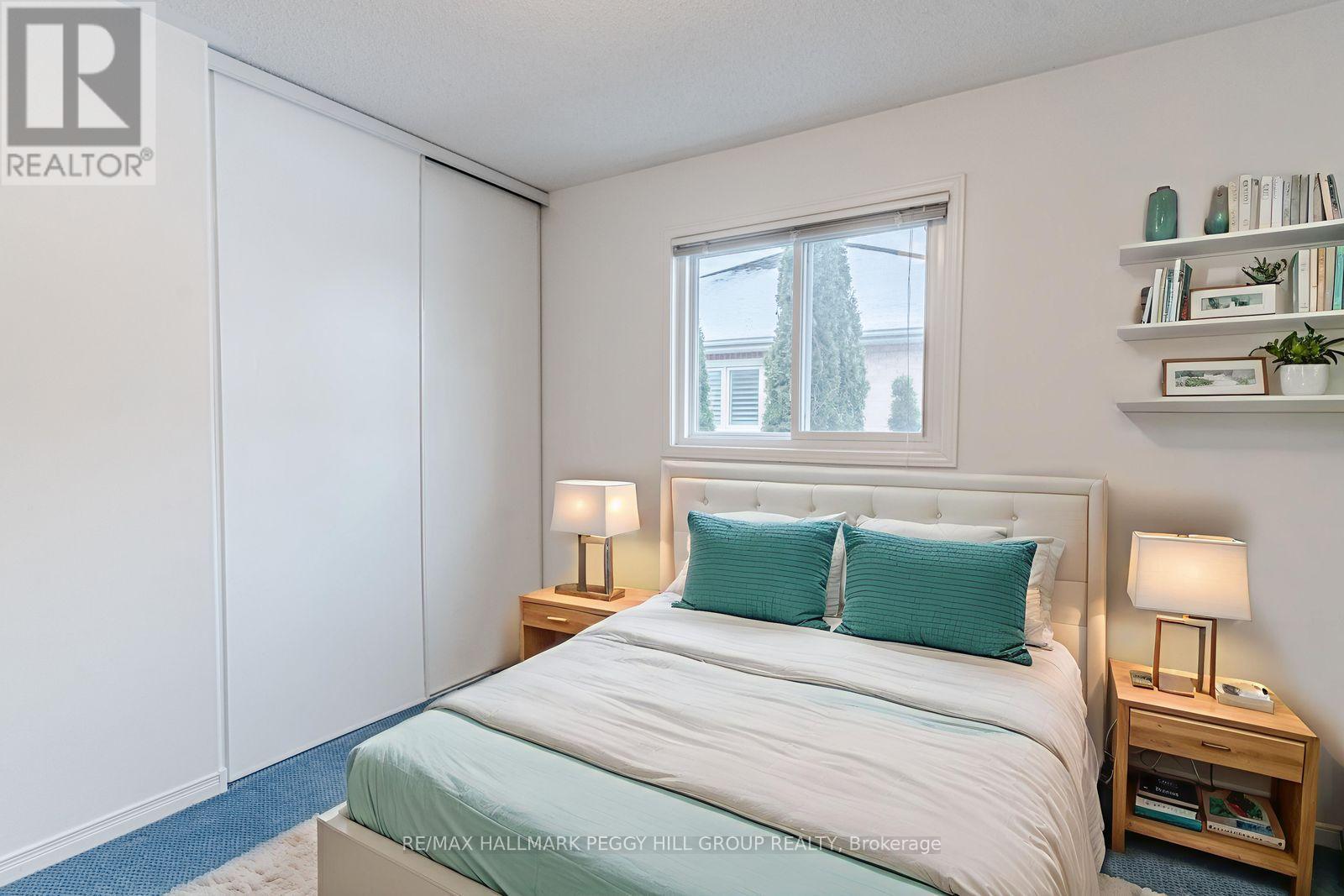 15 Charing Crescent, Aurora, Ontario  L4G 6P4 - Photo 12 - N12661554