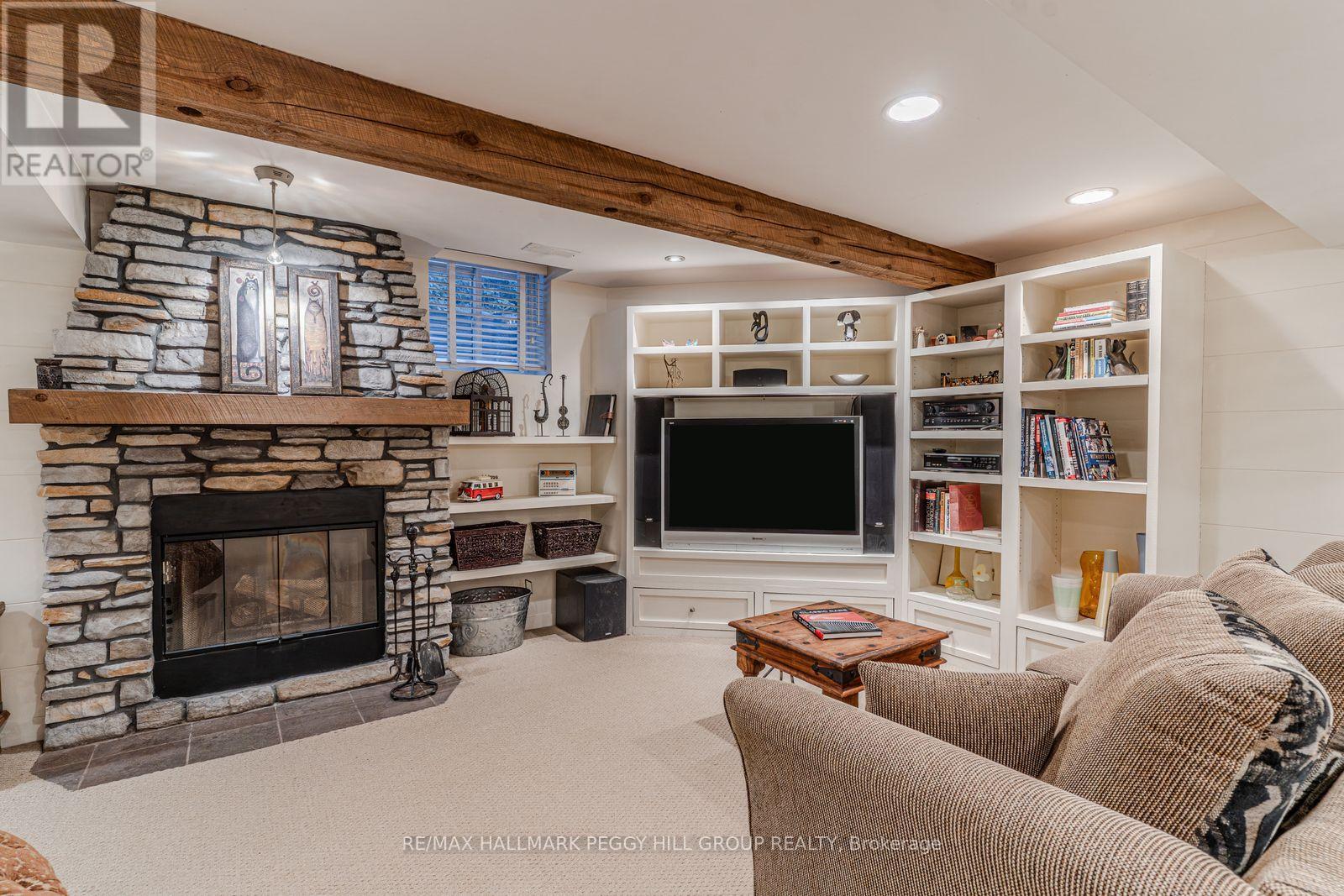 15 Charing Crescent, Aurora, Ontario  L4G 6P4 - Photo 16 - N12661554