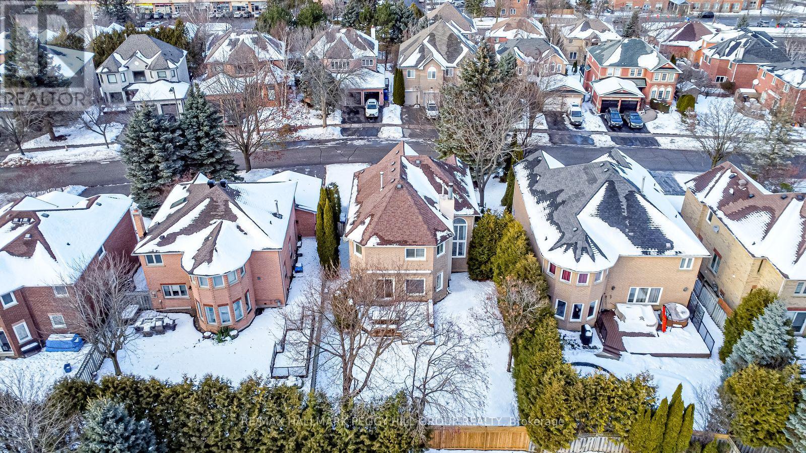 15 Charing Crescent, Aurora, Ontario  L4G 6P4 - Photo 26 - N12661554