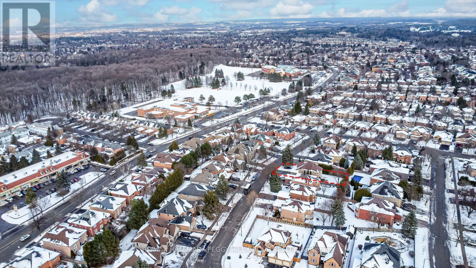 15 Charing Crescent, Aurora, Ontario  L4G 6P4 - Photo 27 - N12661554