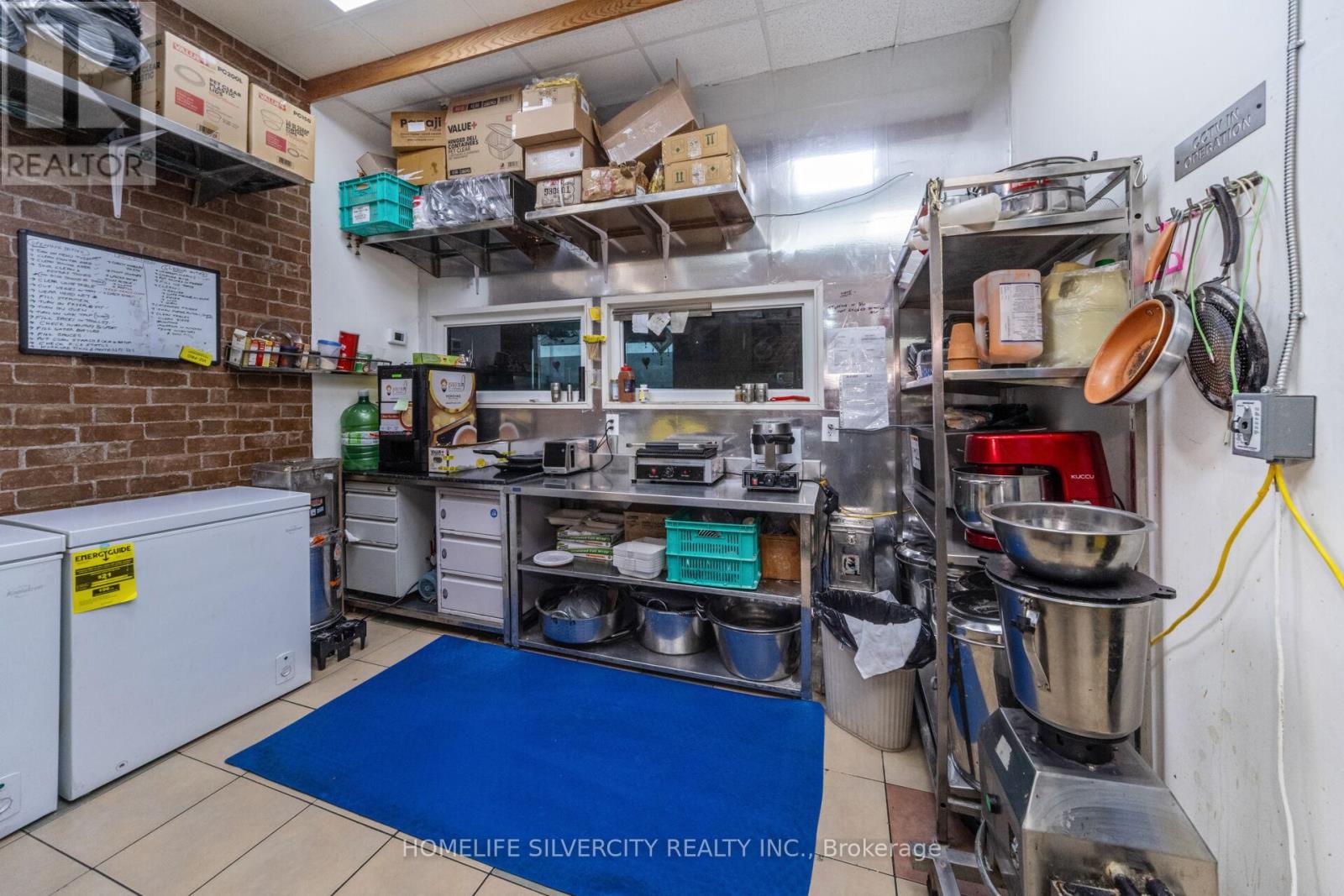 2855 Derry Road E, Mississauga, Ontario  L4T 1A6 - Photo 16 - W12641538