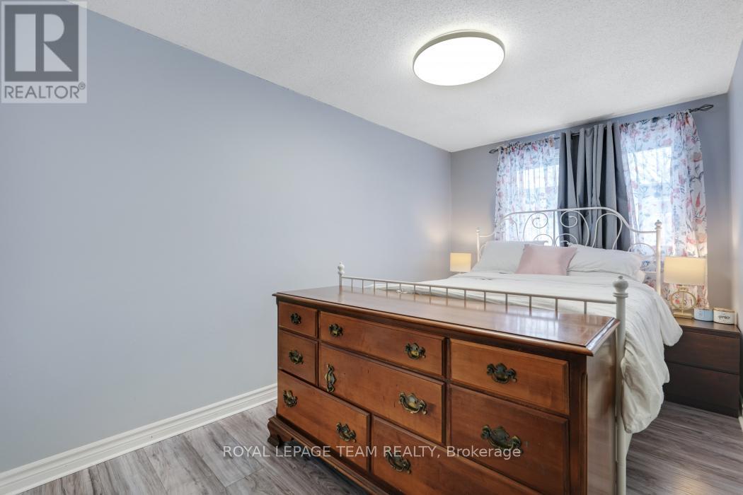 52 Alison Korn Private, Ottawa, Ontario  K2H 8M6 - Photo 21 - X12700938