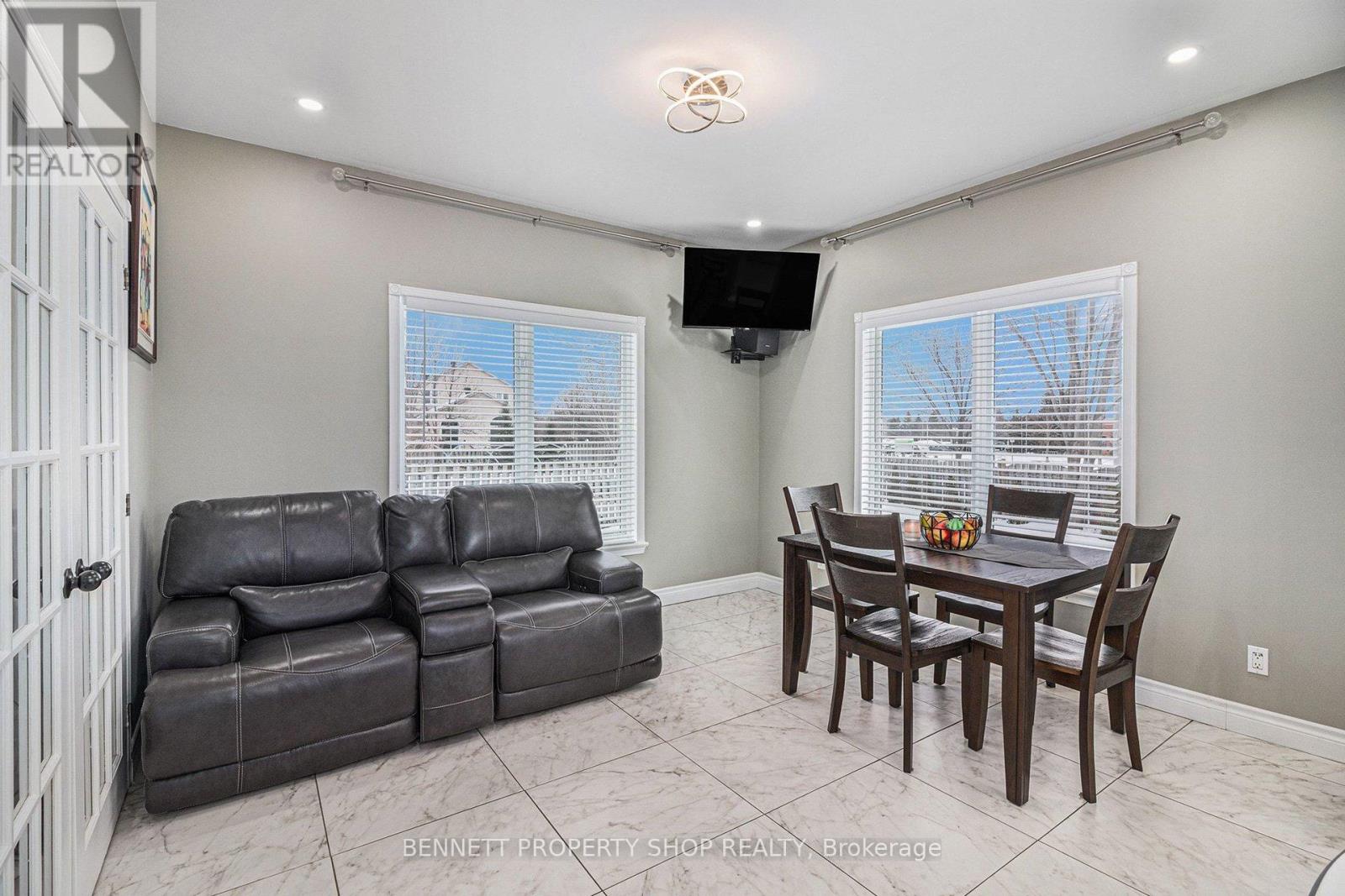 1067 Rocky Harbour Crescent, Ottawa, Ontario  K1V 1V3 - Photo 19 - X12700954