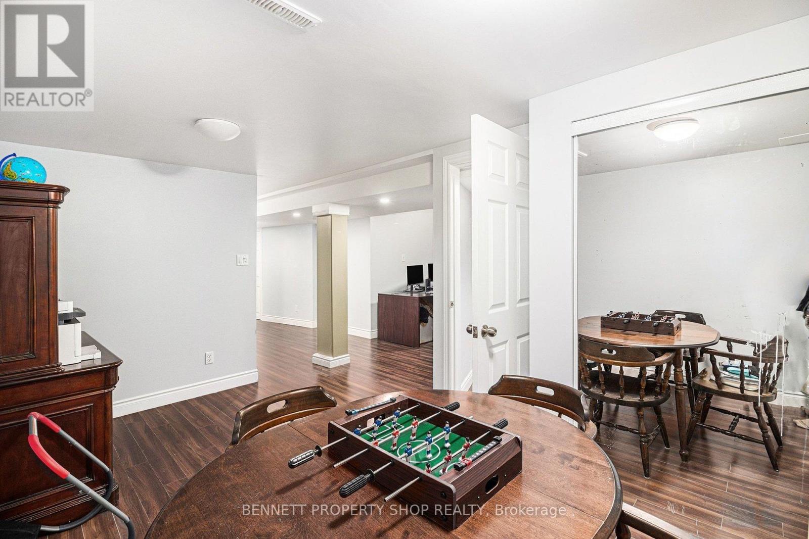 1067 Rocky Harbour Crescent, Ottawa, Ontario  K1V 1V3 - Photo 34 - X12700954