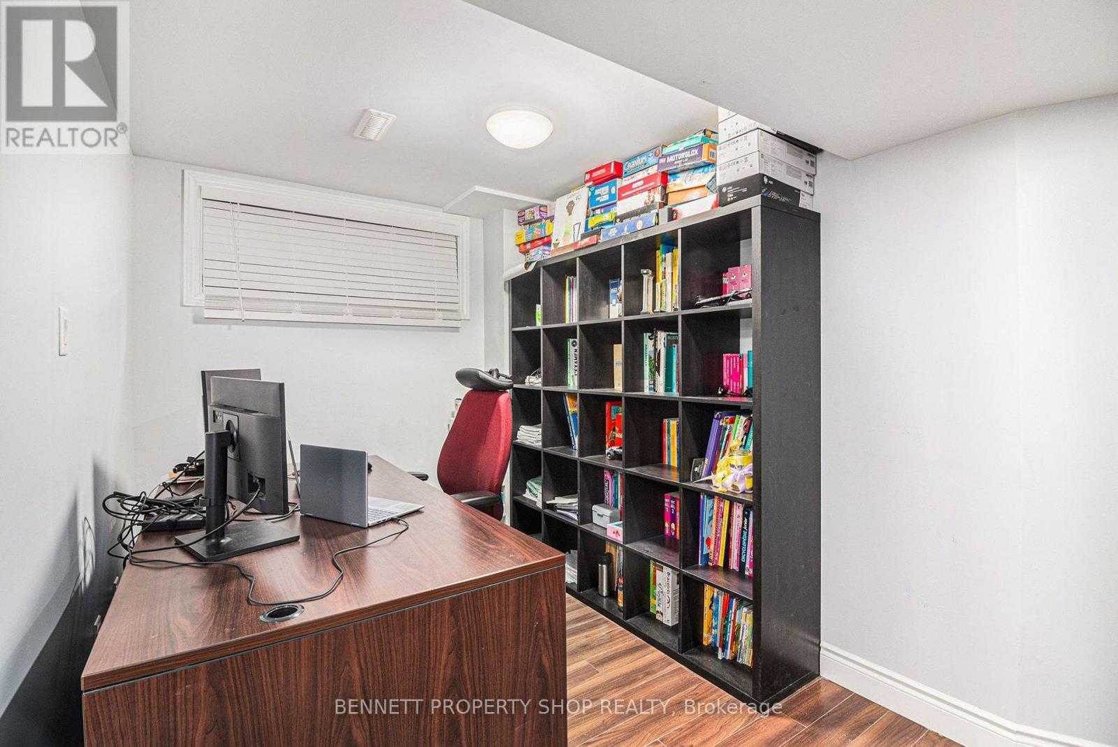 1067 Rocky Harbour Crescent, Ottawa, Ontario  K1V 1V3 - Photo 35 - X12700954