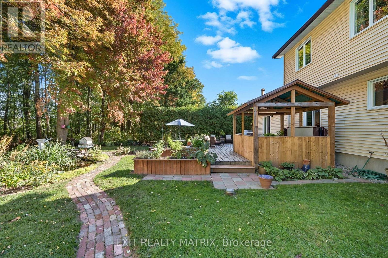 159 Dunlop Crescent, Russell, Ontario  K4R 1B3 - Photo 36 - X12701066