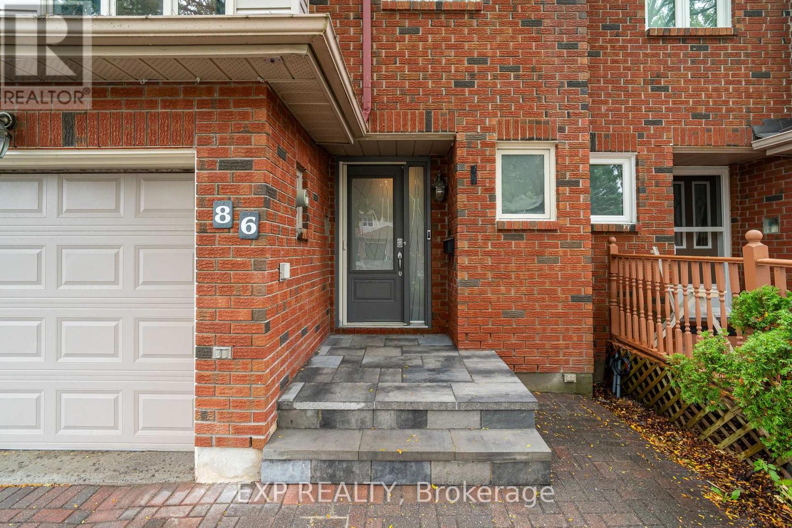 86 Furlong Crescent, Ottawa, Ontario  K2M 2H9 - Photo 2 - X12701076