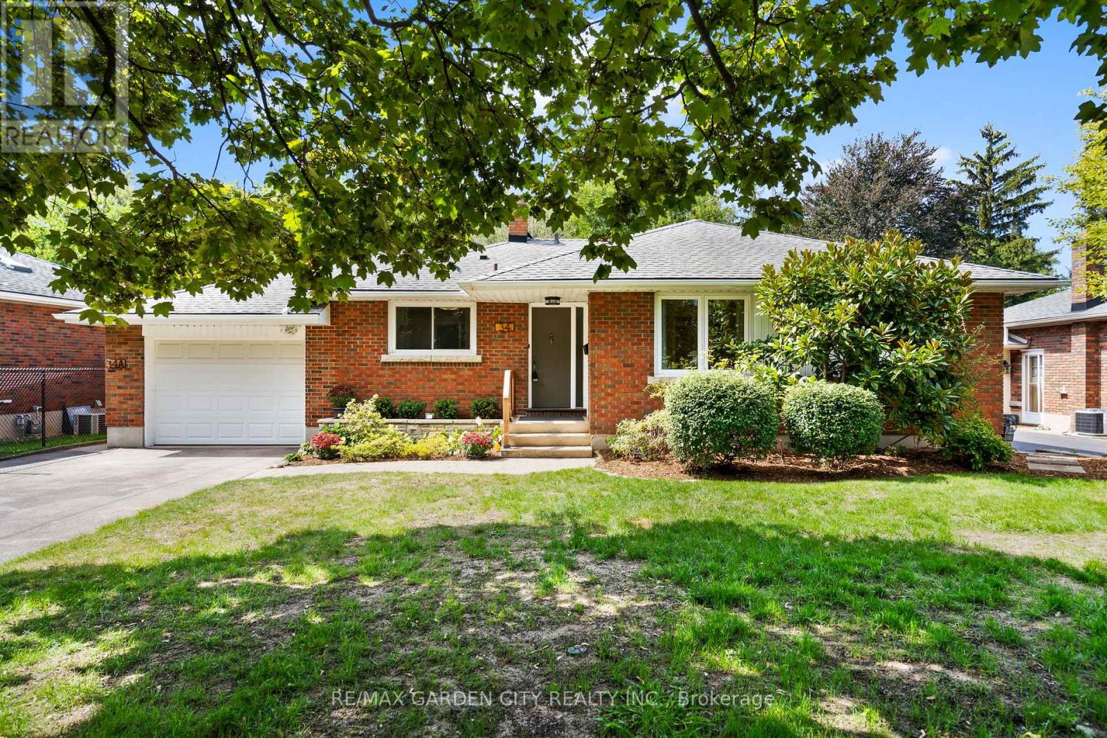 34 Kenworth Drive, St. Catharines, Ontario  L2M 4S2 - Photo 9 - X12701038