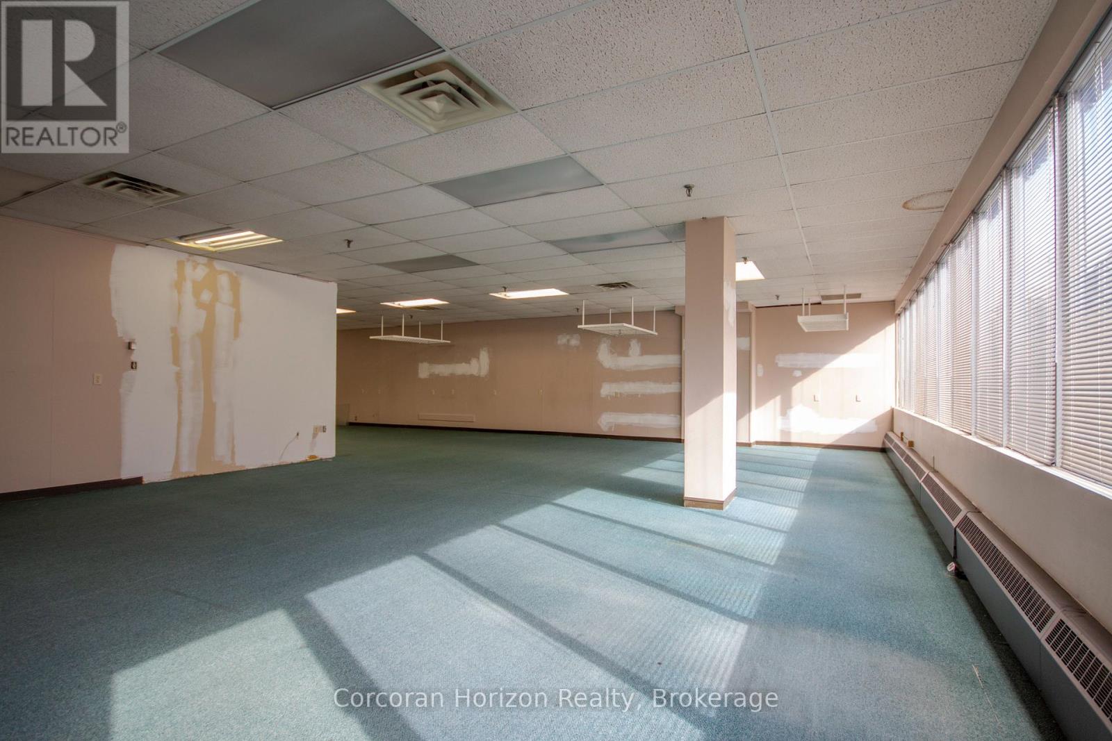 206 - 200 James Street S, Hamilton, Ontario  L8P 1Y6 - Photo 10 - X12701046