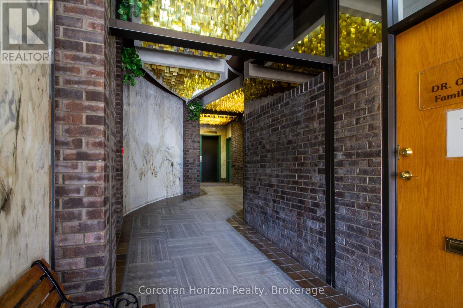 206 - 200 James Street S, Hamilton, Ontario  L8P 1Y6 - Photo 12 - X12701046