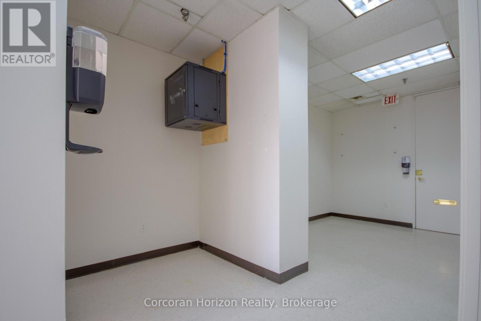 301a - 200 James Street S, Hamilton, Ontario  L8P 1Y6 - Photo 17 - X12701068