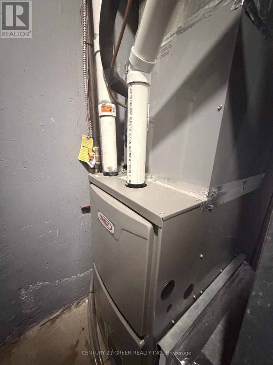 116 - 256 John Garland Boulevard, Toronto, Ontario  M9V 1N8 - Photo 20 - W12698648