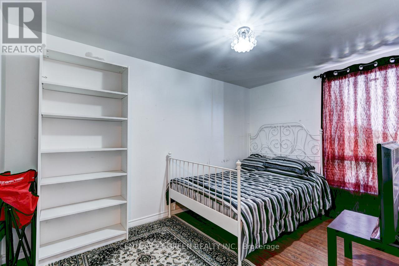 116 - 256 John Garland Boulevard, Toronto, Ontario  M9V 1N8 - Photo 13 - W12698648