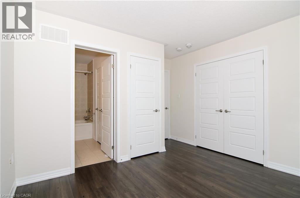 3070 Gardenia Gate, Oakville, Ontario  L6M 0Y7 - Photo 19 - 40798952