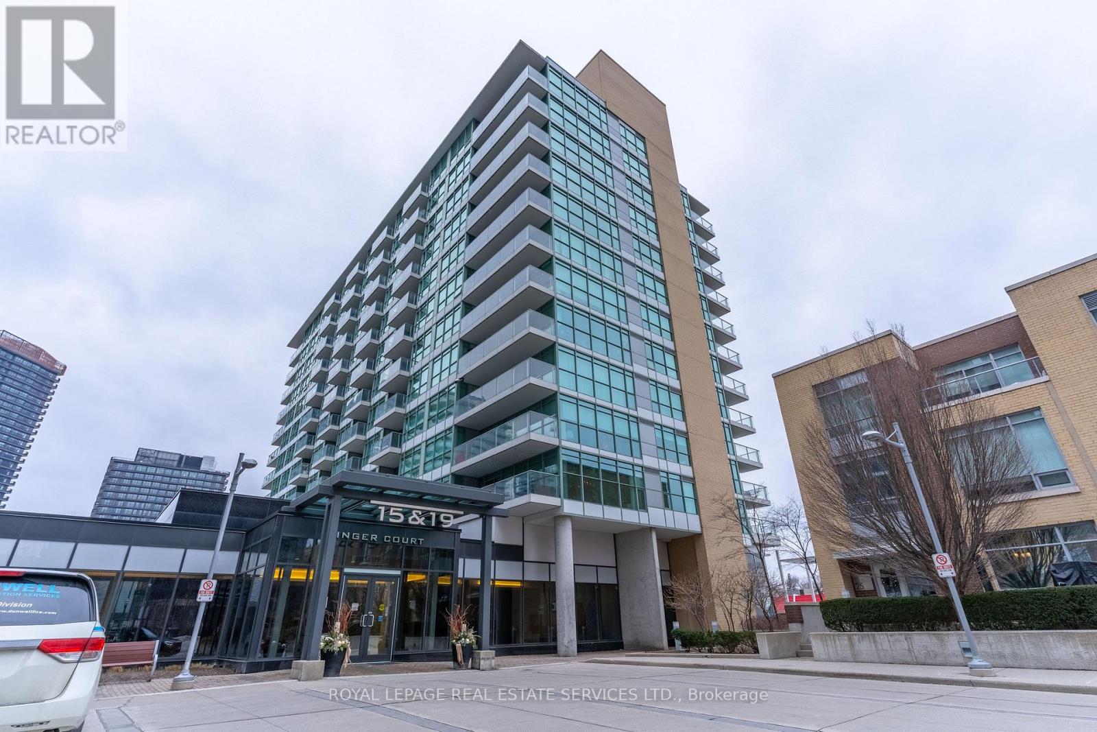 717 - 19 SINGER COURT, Toronto, Ontario