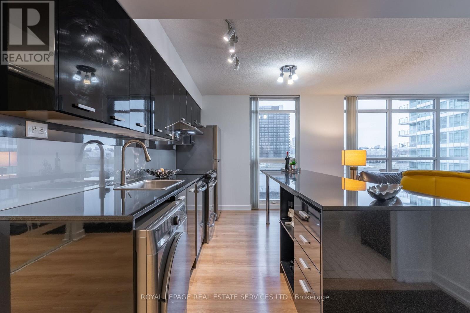 717 - 19 Singer Court, Toronto, Ontario  M2K 0B2 - Photo 13 - C12700902