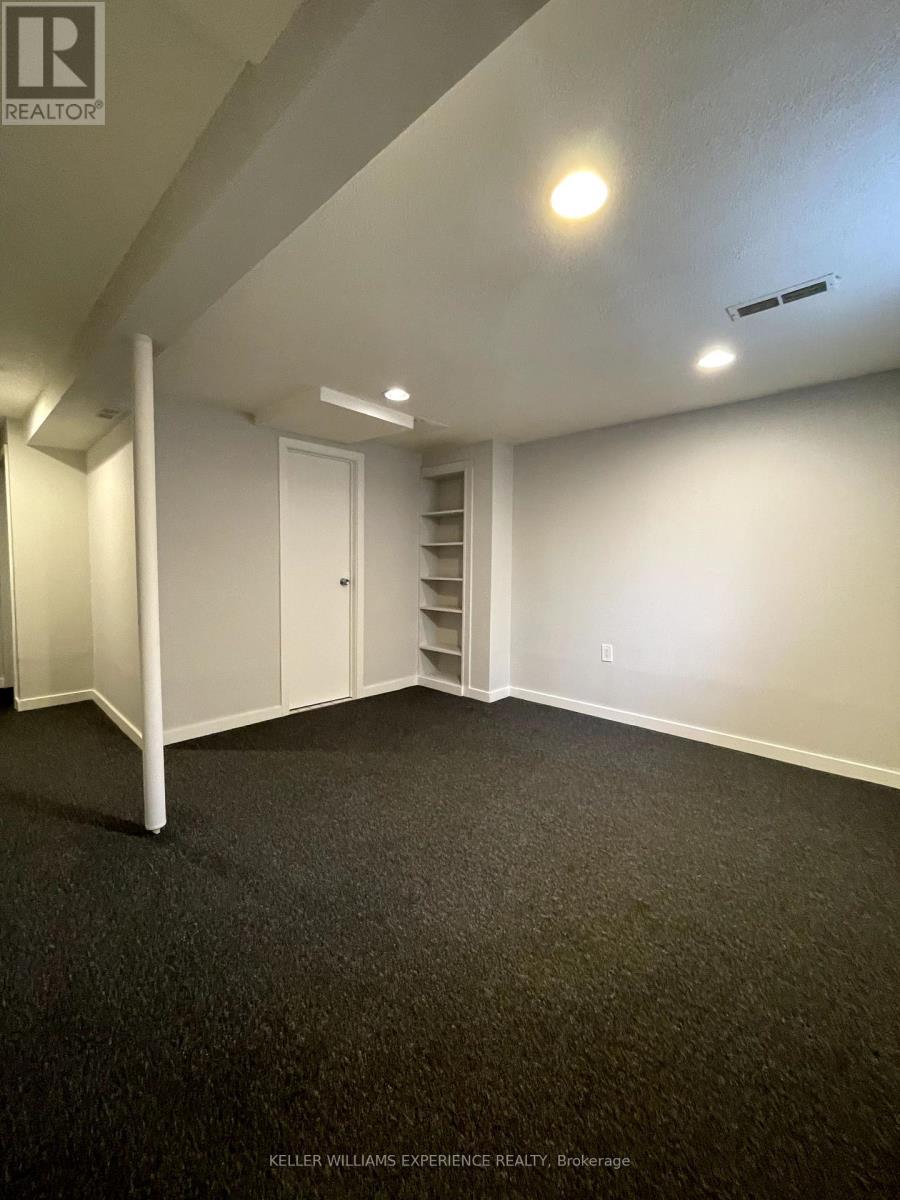 Basement Unit - 304 Cliffwood Rd N, Toronto, Ontario  M2H 2E5 - Photo 7 - C12700910