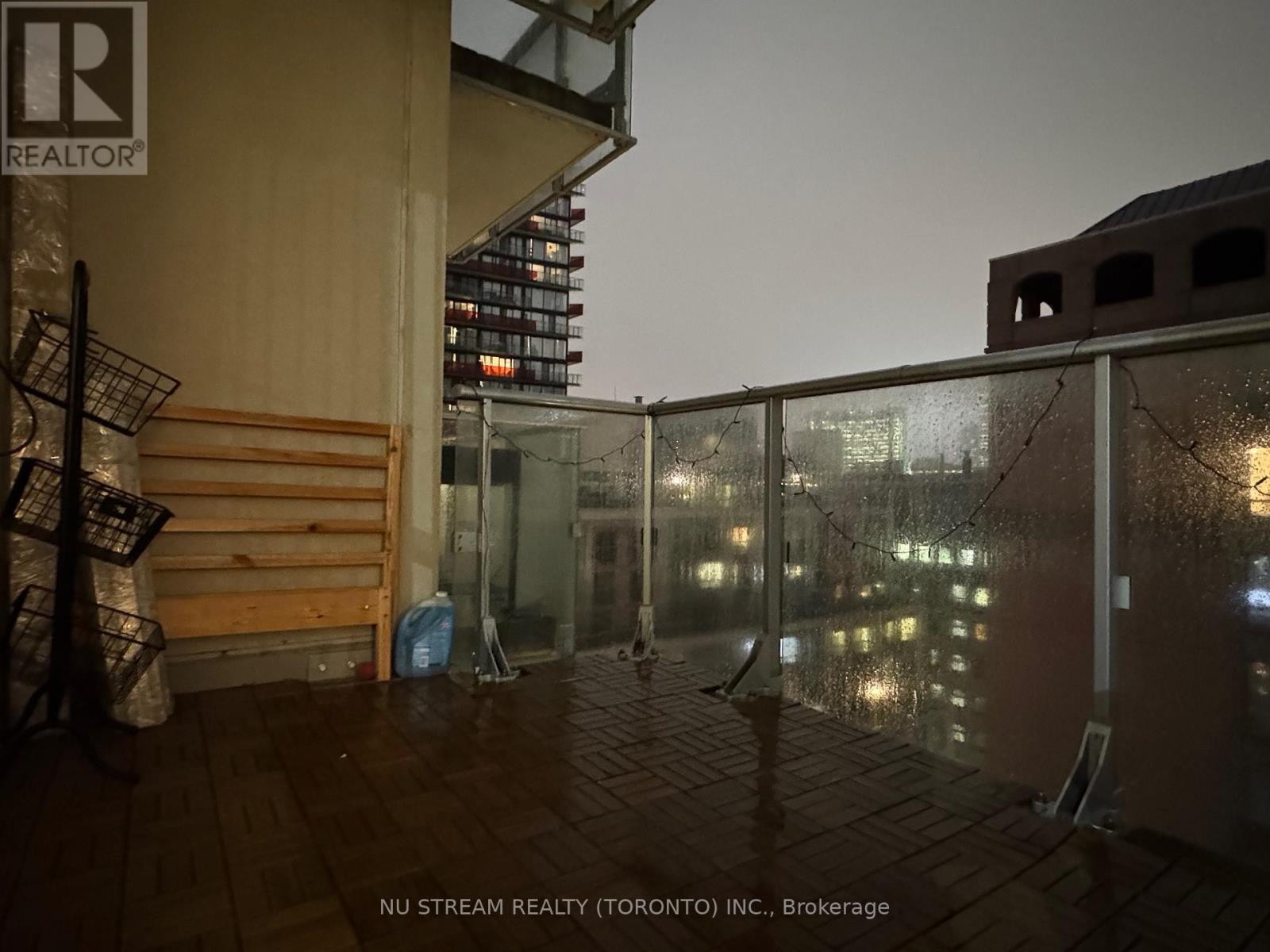 1403 - 199 Richmond Street W, Toronto, Ontario  M5V 0H4 - Photo 10 - C12700980