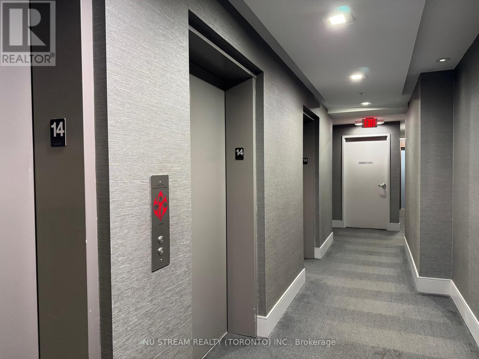 1403 - 199 Richmond Street W, Toronto, Ontario  M5V 0H4 - Photo 2 - C12700980