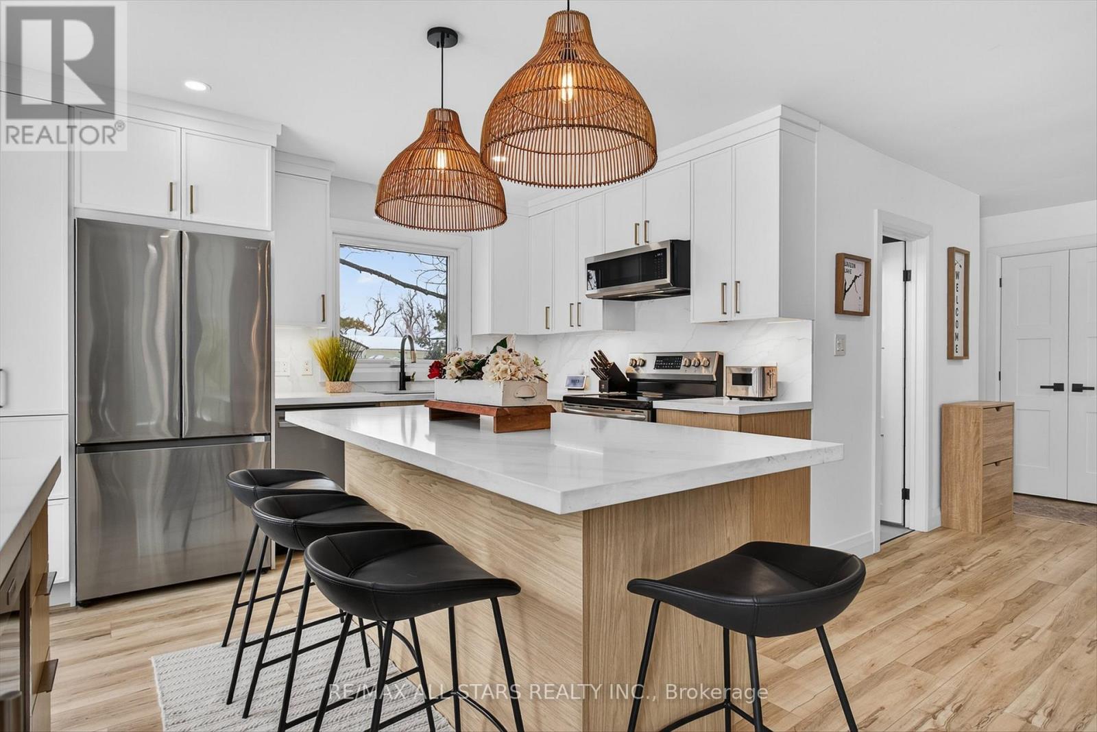 194 Snug Harbour Road, Kawartha Lakes, Ontario  K9V 4R6 - Photo 10 - X12685574