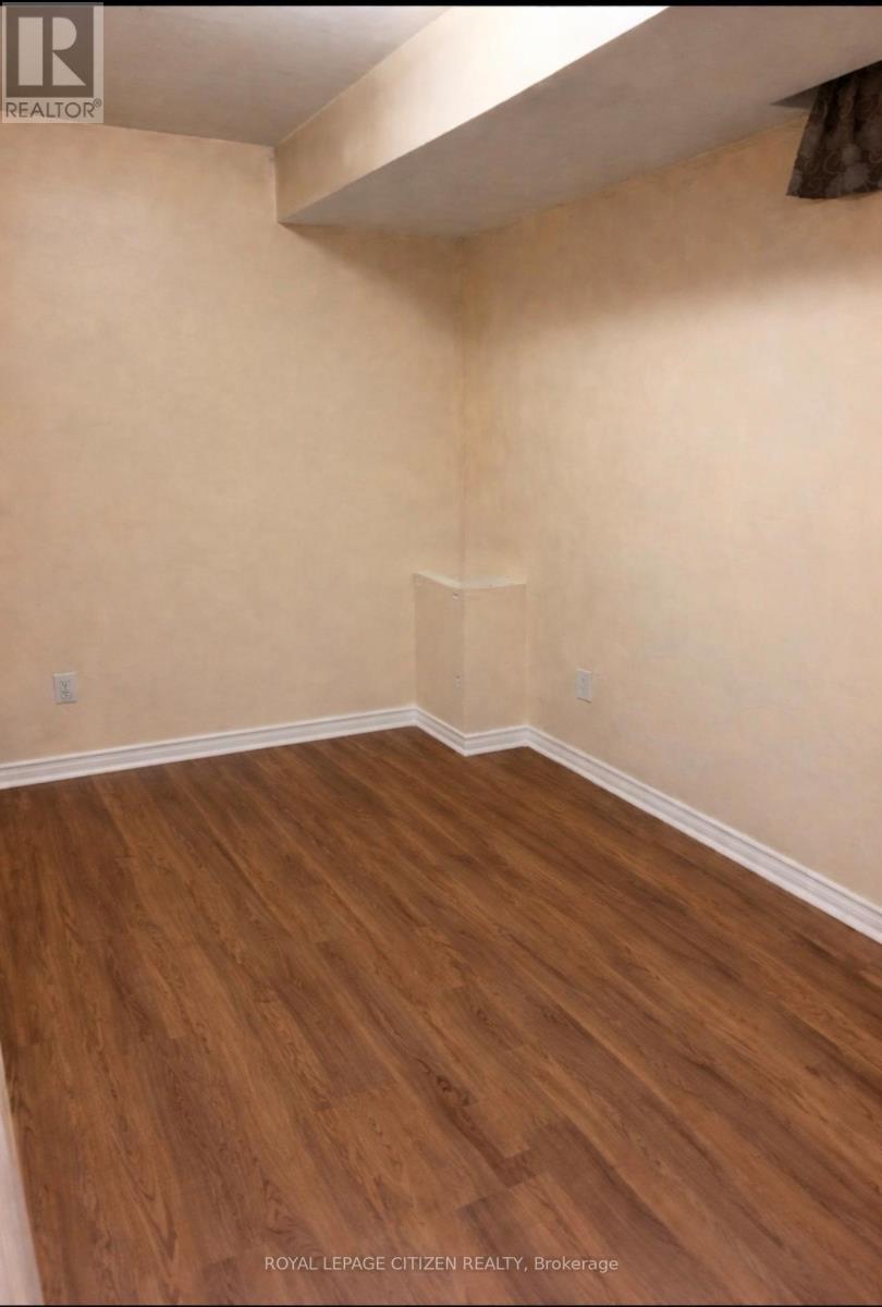 Bsmt - 27 Red Hawk Road, Toronto, Ontario  M1B 6B2 - Photo 7 - E12700984