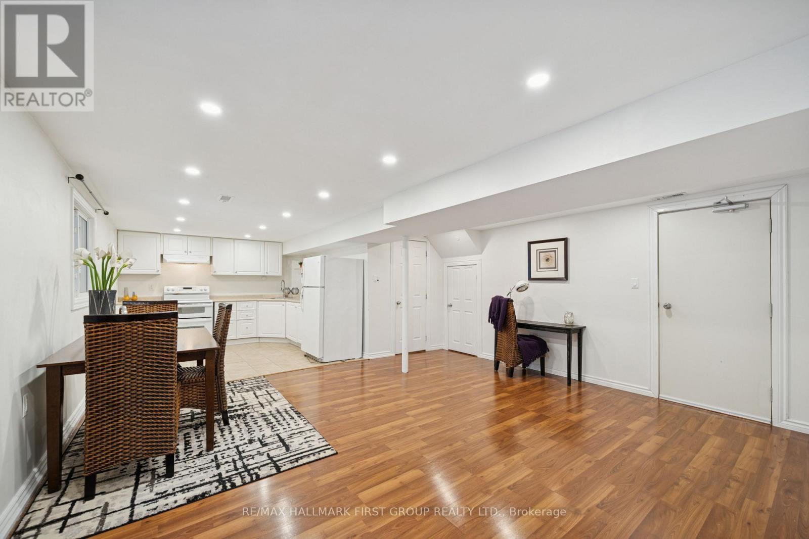 724 Barnes Crescent, Oshawa, Ontario  L1J 8K1 - Photo 22 - E12701026