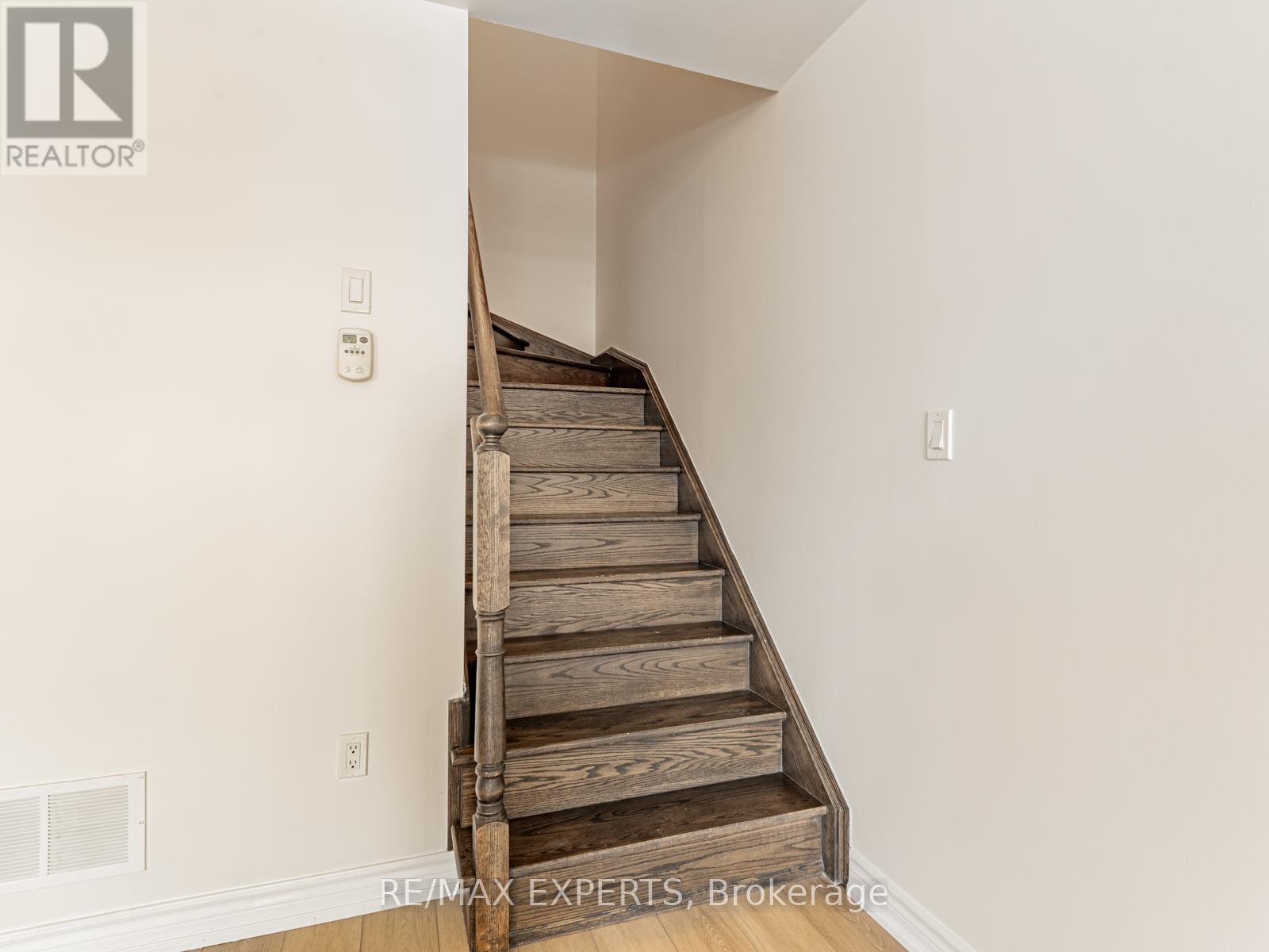303 - 199 Pine Grove Road, Vaughan, Ontario  L4L 0H8 - Photo 15 - N12700894