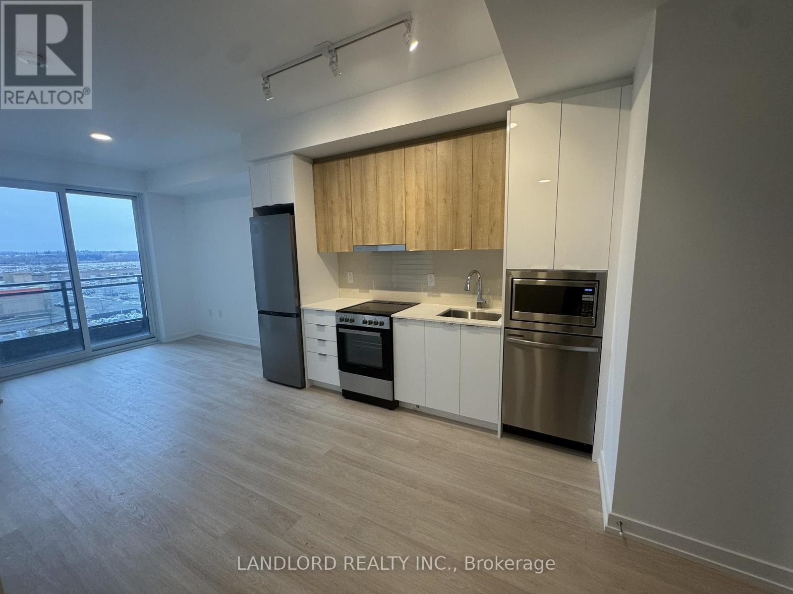 A608 - 9763 Markham Road, Markham, Ontario  L6E 0W4 - Photo 2 - N12700900