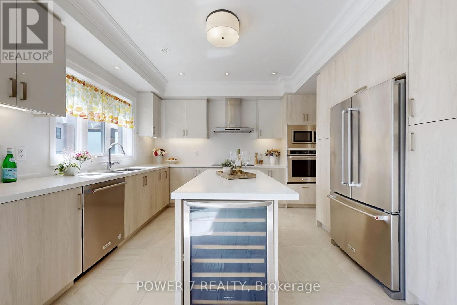 57 Gandhi Lane, Markham, Ontario  L3T 0G4 - Photo 3 - N12700904