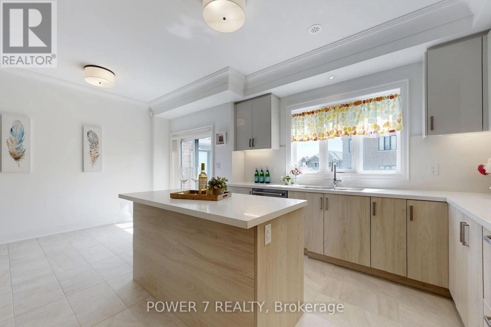 57 Gandhi Lane, Markham, Ontario  L3T 0G4 - Photo 7 - N12700904