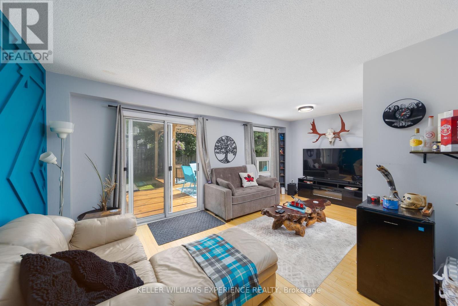 46 Hadden Crescent, Barrie, Ontario  L4M 6G6 - Photo 4 - S12700962