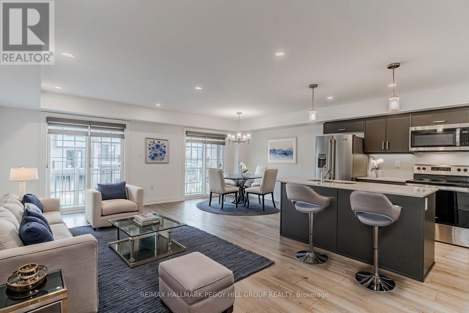 5 - 23 Hay Lane, Barrie, Ontario  L9J 0V6 - Photo 2 - S12700972