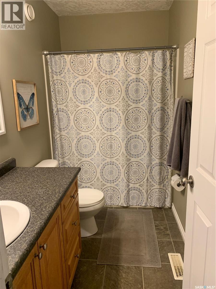 203 3rd Avenue E, Shellbrook, Saskatchewan  S0J 2E0 - Photo 16 - SK026583