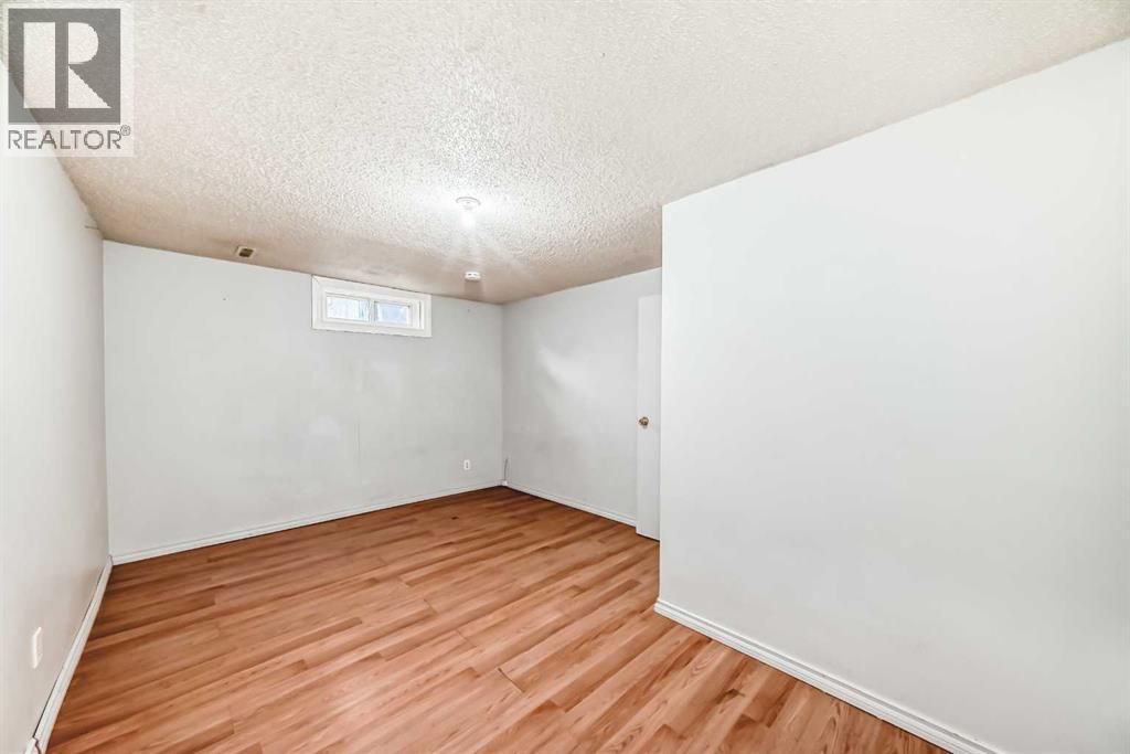 146 Dovertree Place Se, Calgary, Alberta  T2B 2K3 - Photo 34 - A2271840