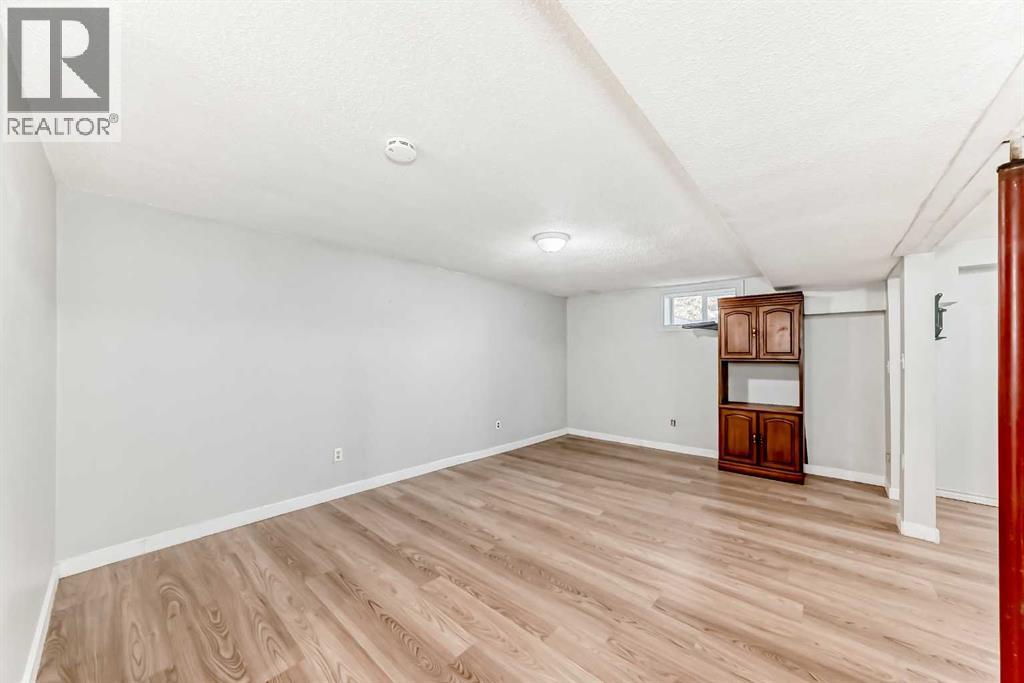 146 Dovertree Place Se, Calgary, Alberta  T2B 2K3 - Photo 28 - A2271840