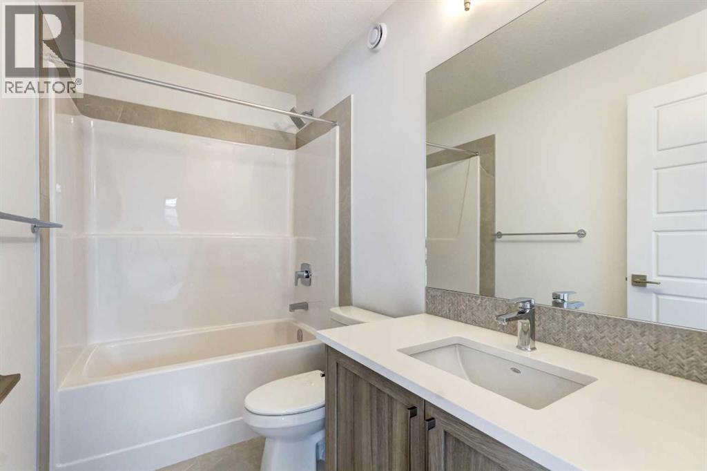 52 Magnolia Green Se, Calgary, Alberta  T3M 3X8 - Photo 22 - A2273468