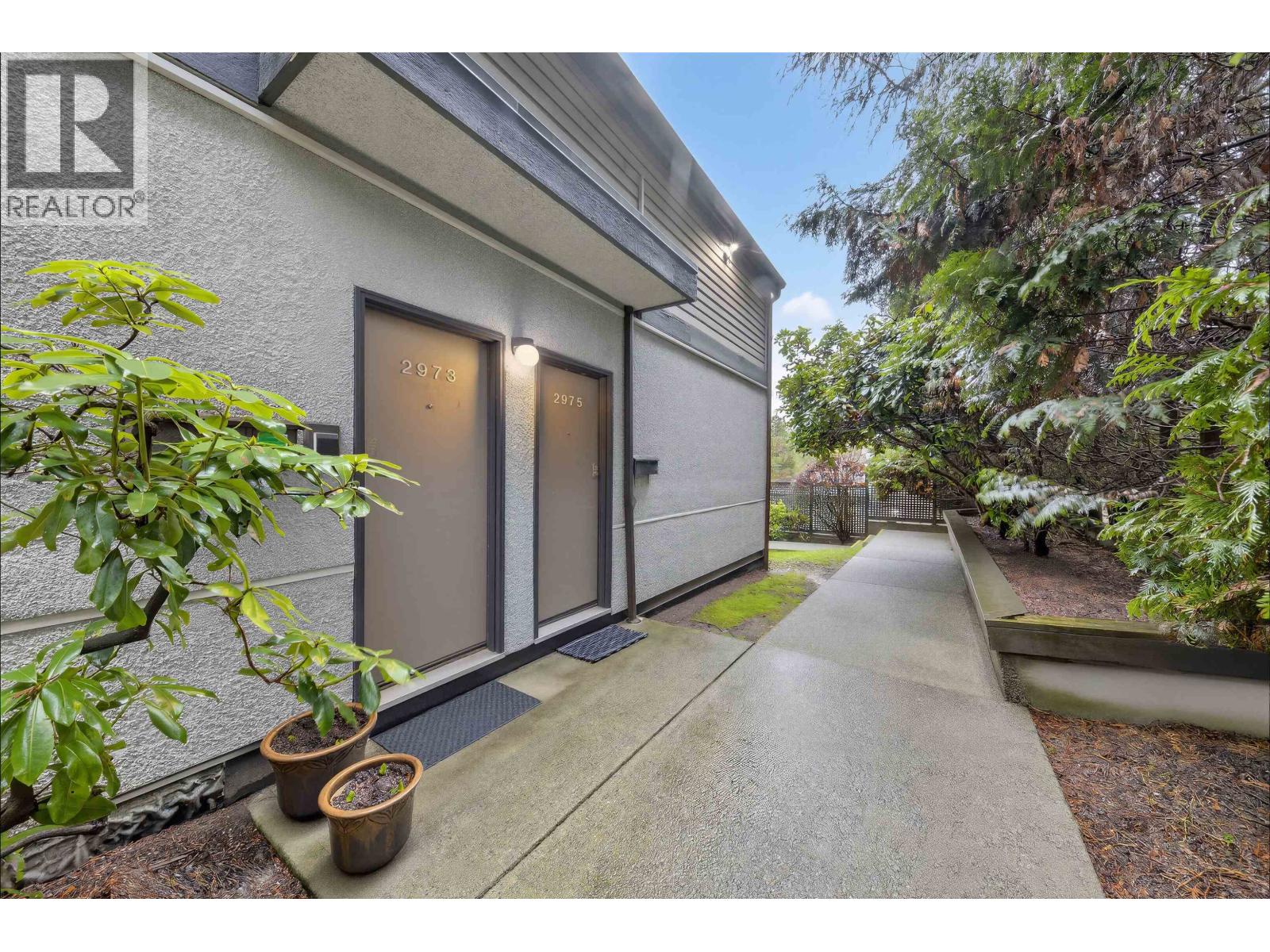 2975 Argo Place, Burnaby, British Columbia  V3J 7G2 - Photo 2 - R3079954