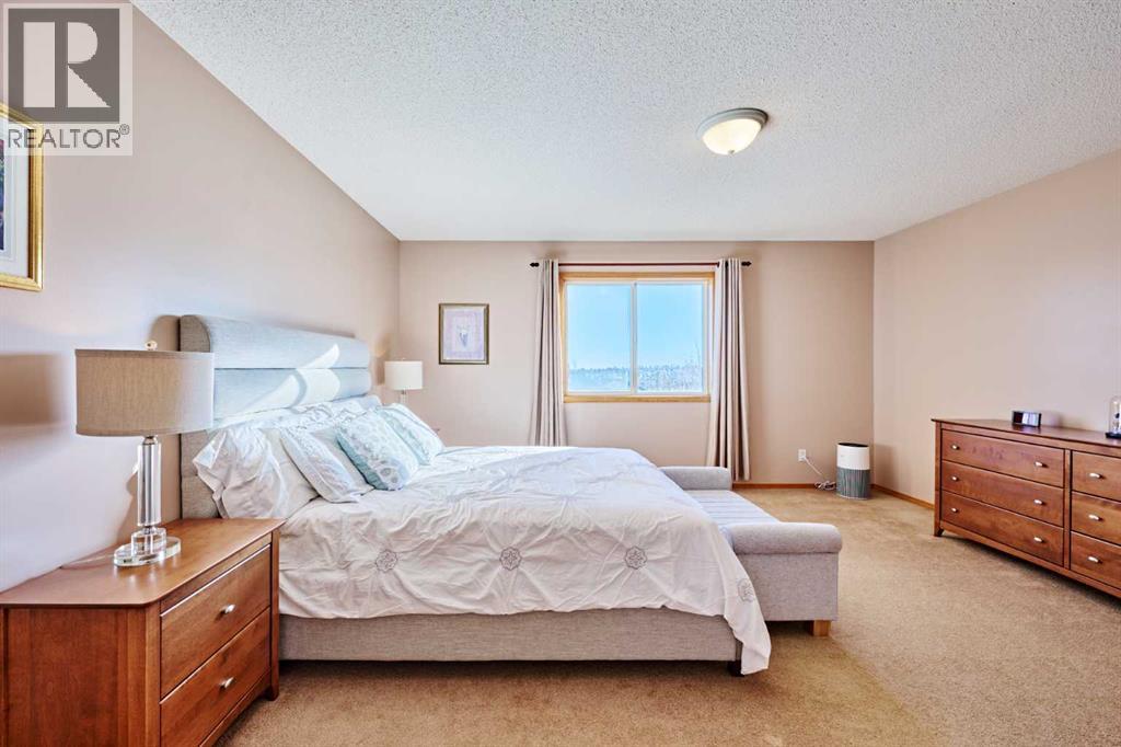 60 Edgeridge Close Nw, Calgary, Alberta  T3A 6K4 - Photo 22 - A2279380