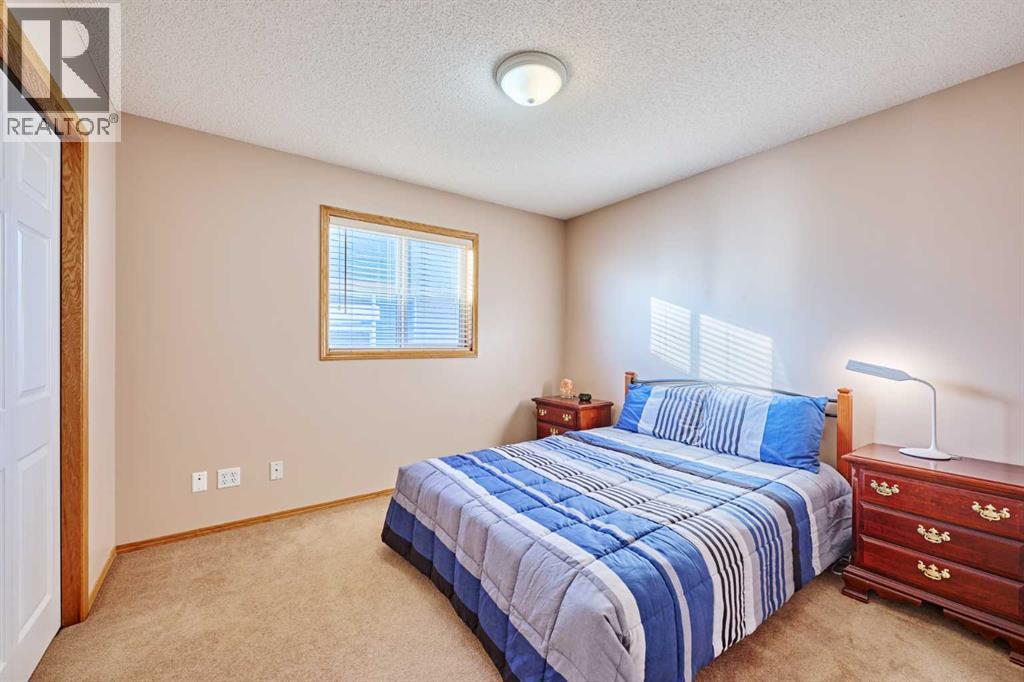 60 Edgeridge Close Nw, Calgary, Alberta  T3A 6K4 - Photo 25 - A2279380