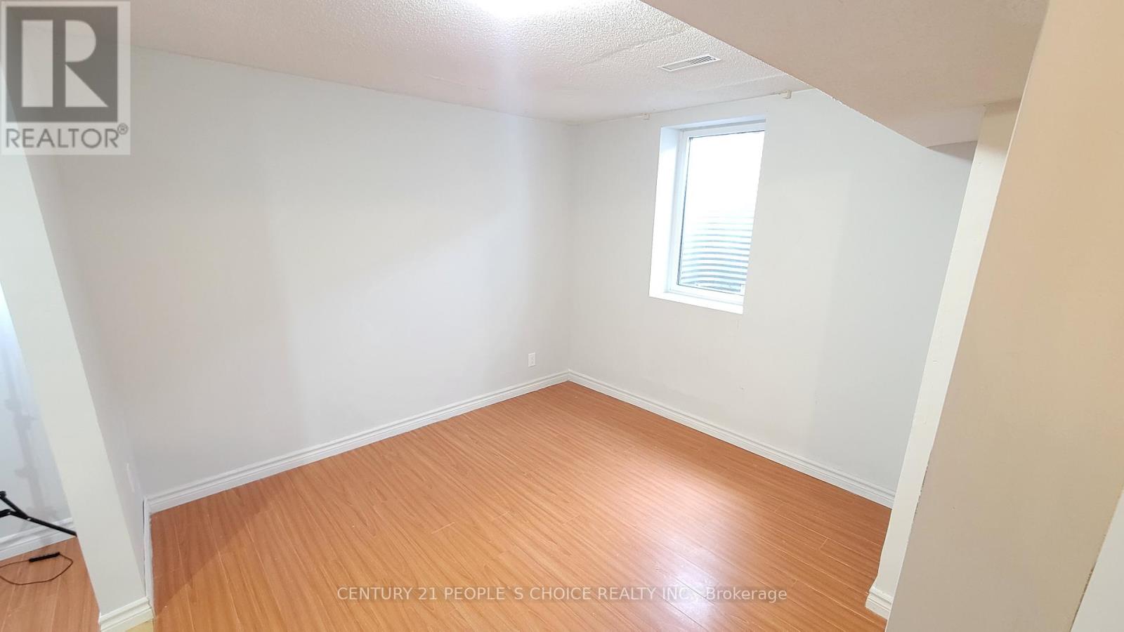 23 Bruce Beer Drive, Brampton, Ontario  L6V 2W7 - Photo 12 - W12701010