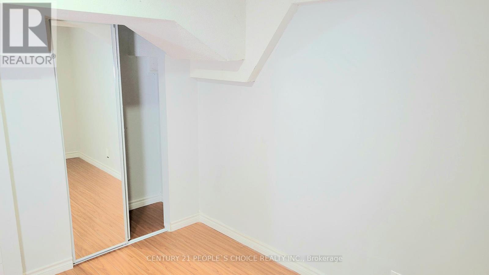 23 Bruce Beer Drive, Brampton, Ontario  L6V 2W7 - Photo 15 - W12701010