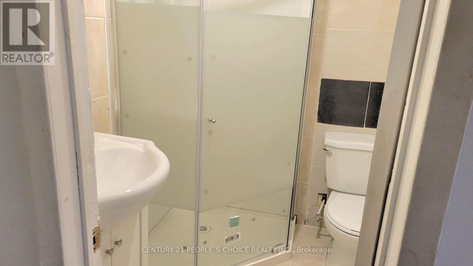 23 Bruce Beer Drive, Brampton, Ontario  L6V 2W7 - Photo 17 - W12701010