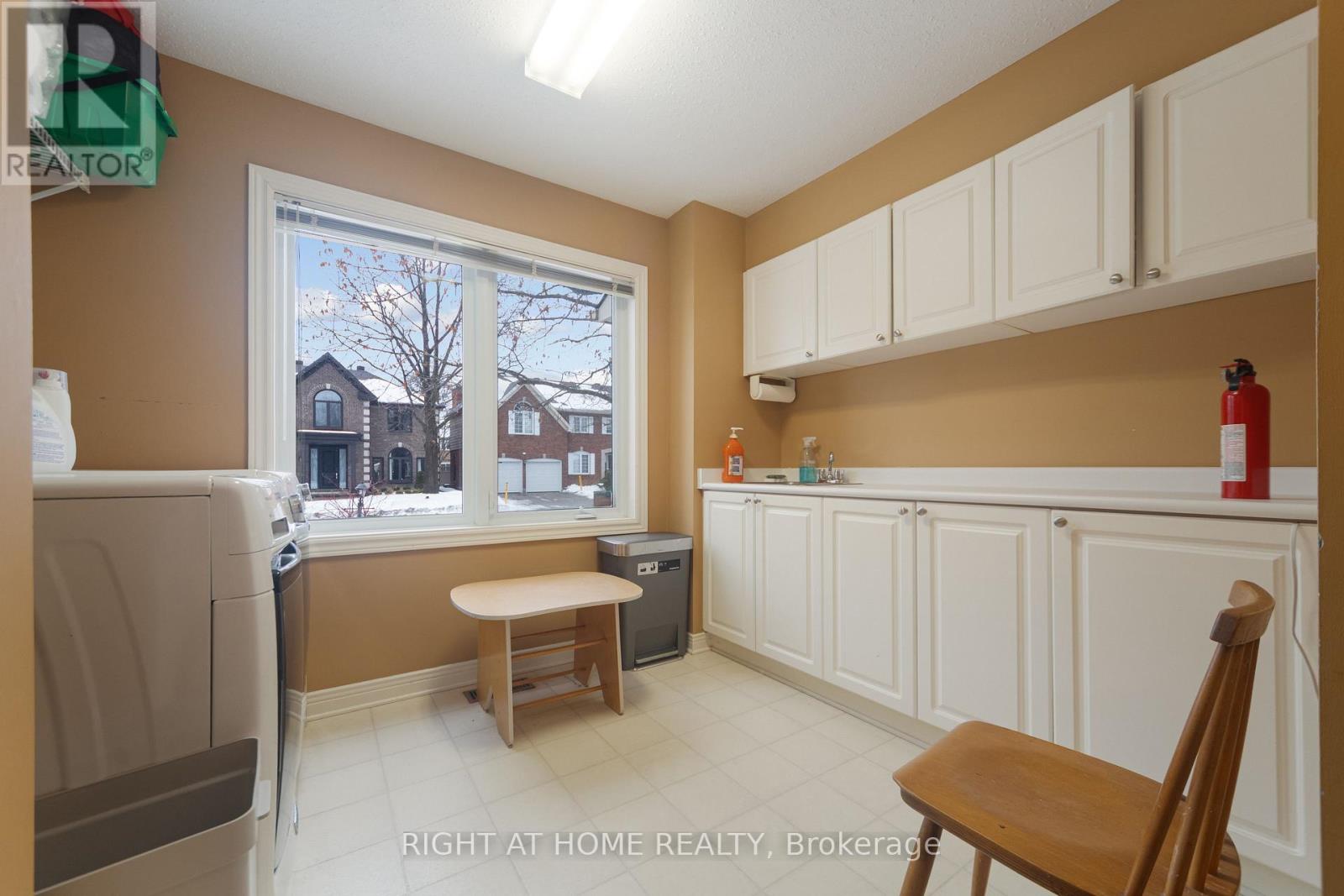 32 Marble Arch Crescent, Ottawa, Ontario  K2G 5S3 - Photo 20 - X12699492