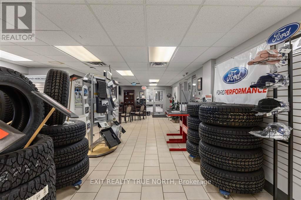 68 Great Northern Road, Sault Ste Marie, Ontario  P6B 4Y5 - Photo 27 - X12701024