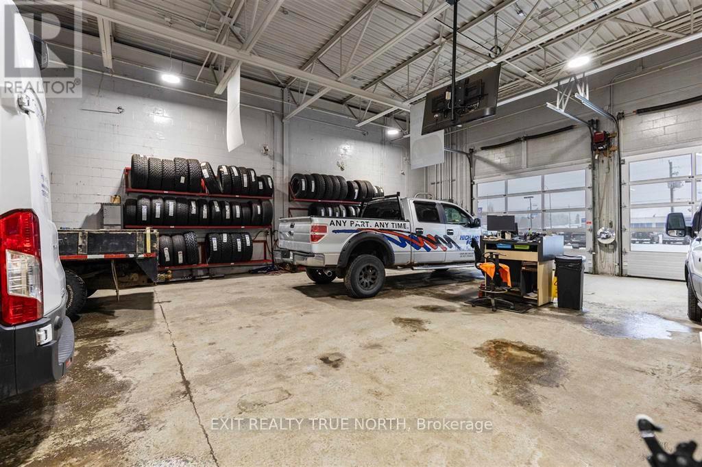 Unknown Address, ,    - Photo 37 - X12701028