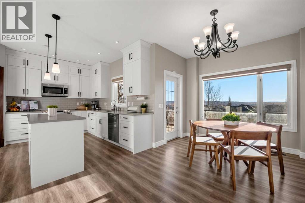 242 Tuscany Ridge Park Nw, Calgary, Alberta  T3L 2H8 - Photo 10 - A2279153