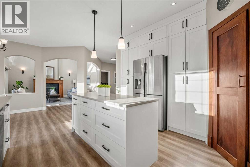 242 Tuscany Ridge Park Nw, Calgary, Alberta  T3L 2H8 - Photo 11 - A2279153