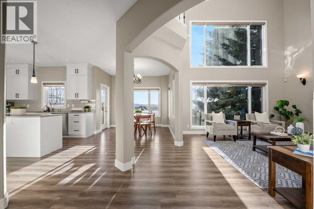 242 Tuscany Ridge Park Nw, Calgary, Alberta  T3L 2H8 - Photo 6 - A2279153