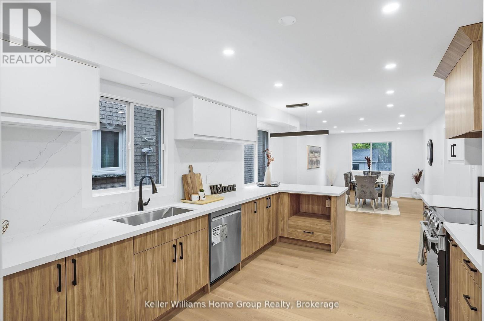 1105 Ewing Crescent, Mississauga (East Credit), Ontario  L5V 1B9 - Photo 17 - W12701146