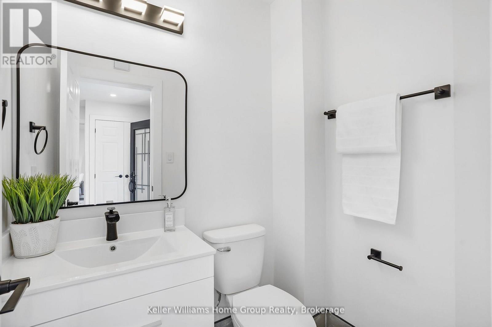 1105 Ewing Crescent, Mississauga (East Credit), Ontario  L5V 1B9 - Photo 21 - W12701146